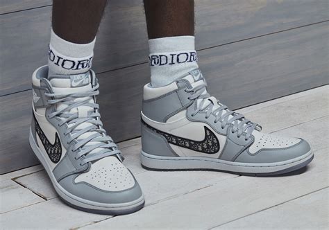 nike dior jordan 1 release date|jordan 1 dior stockx.